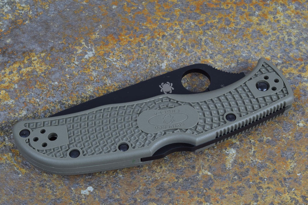 Spyderco Endela black OD green
