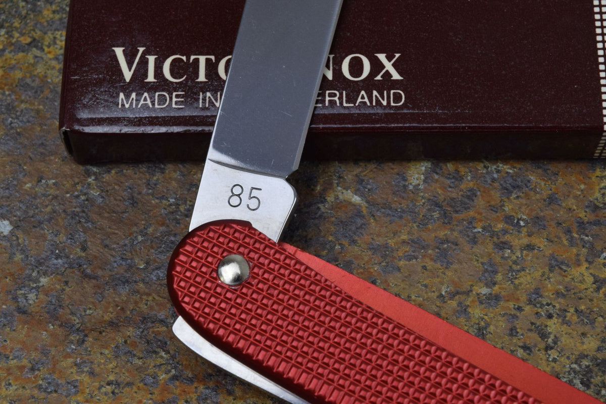 Victorinox Seaman red - Old Cross - 85