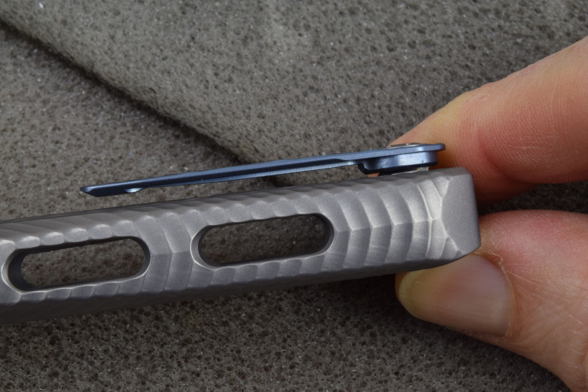 LionSteel ROK Titanium grey