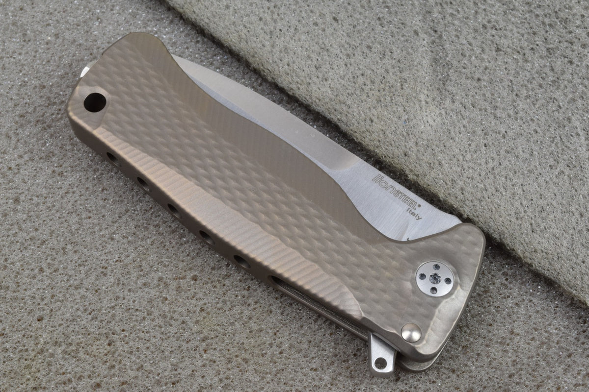 LionSteel SR-22 Titan Bronze