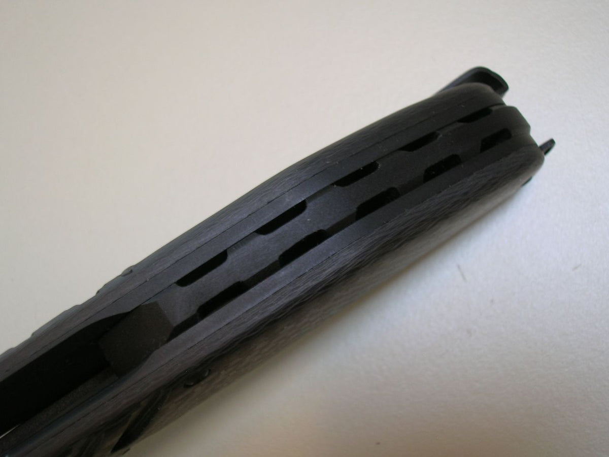 Brous Blades Strife Carbon Fiber black
