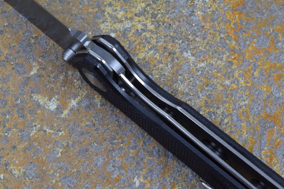 Kizer Begleiter black G-10