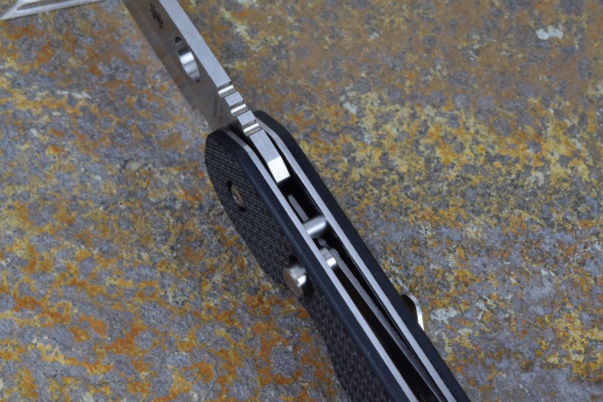 Spyderco Smock